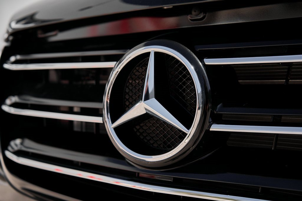 Used 2024 Mercedes-Benz Sprinter 3500 w/ Parking Package image 6