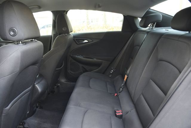 Used 2019 Chevrolet Malibu LS image 22
