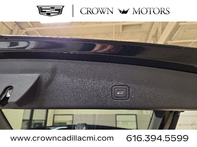 Used 2025 Cadillac Optiq Luxury 2 w/ LPO, Floor Liner Package AWD/4WD image 28