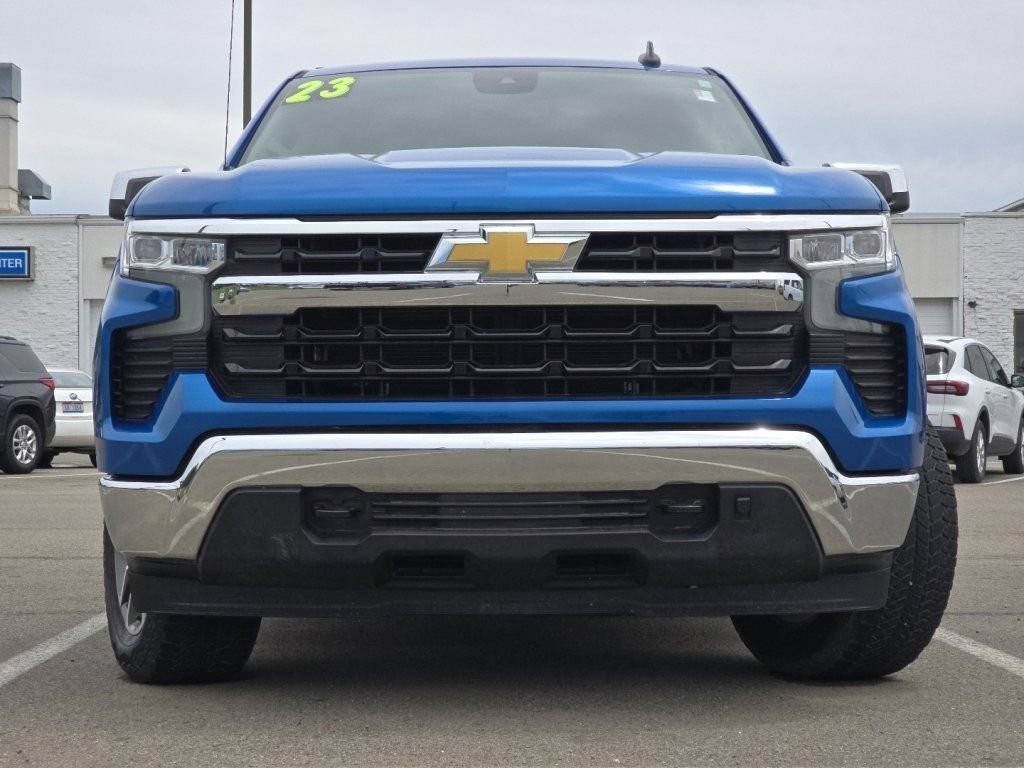 Used 2023 Chevrolet Silverado 1500 LT AWD/4WD image 14