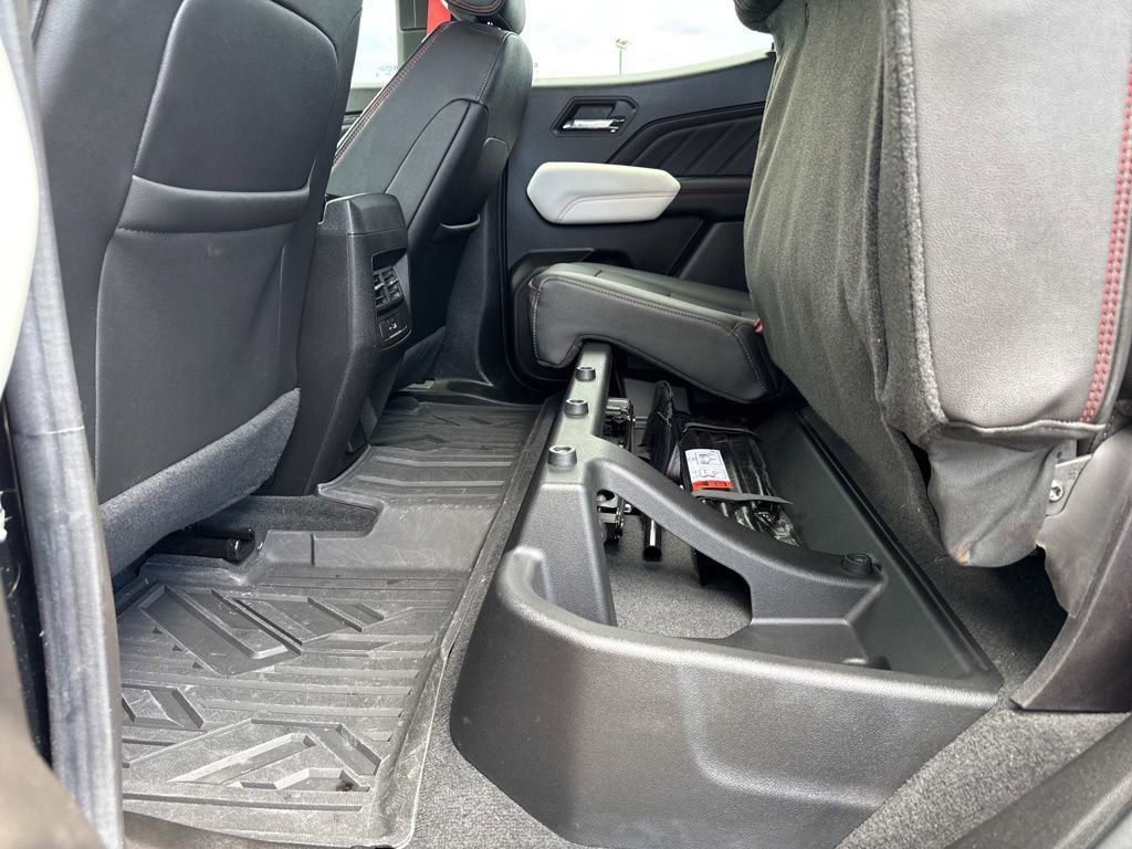 Used 2023 GMC Canyon AT4X AWD/4WD image 32
