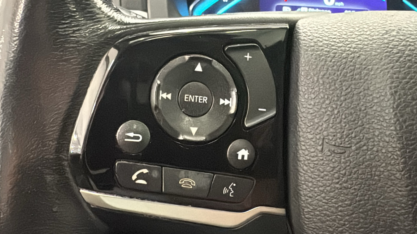 Used 2018 Honda Odyssey Elite image 13