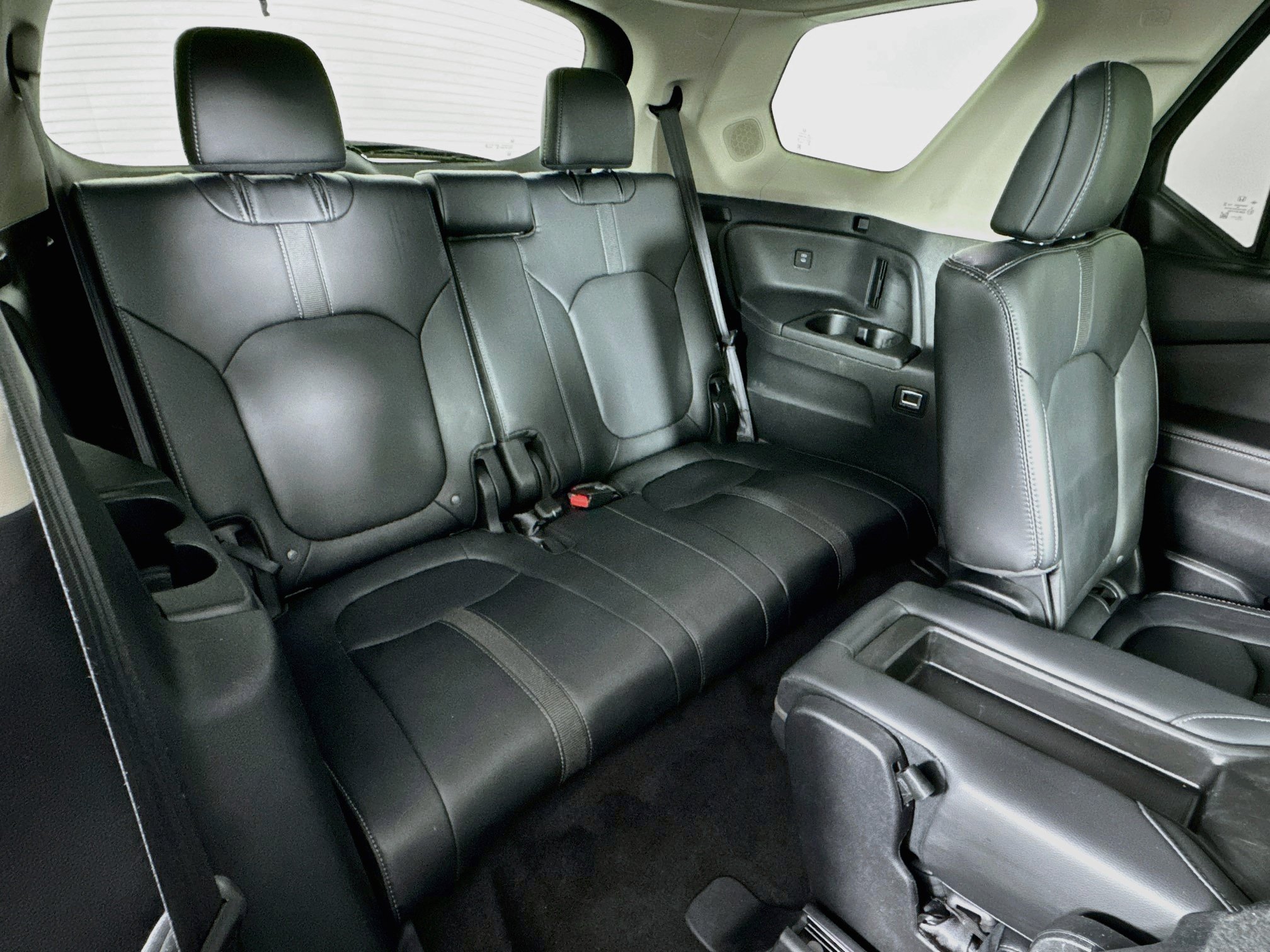Certified 2024 Honda Pilot Touring image 29