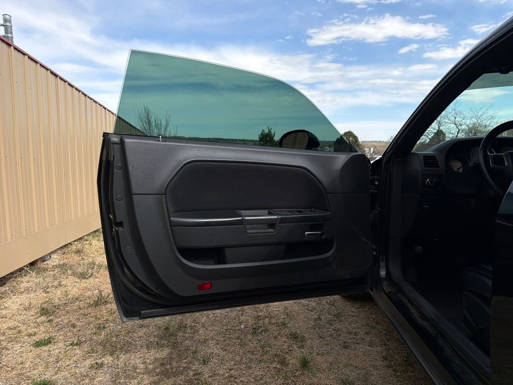 Used 2011 Dodge Challenger R/T w/ Sound Group II image 9