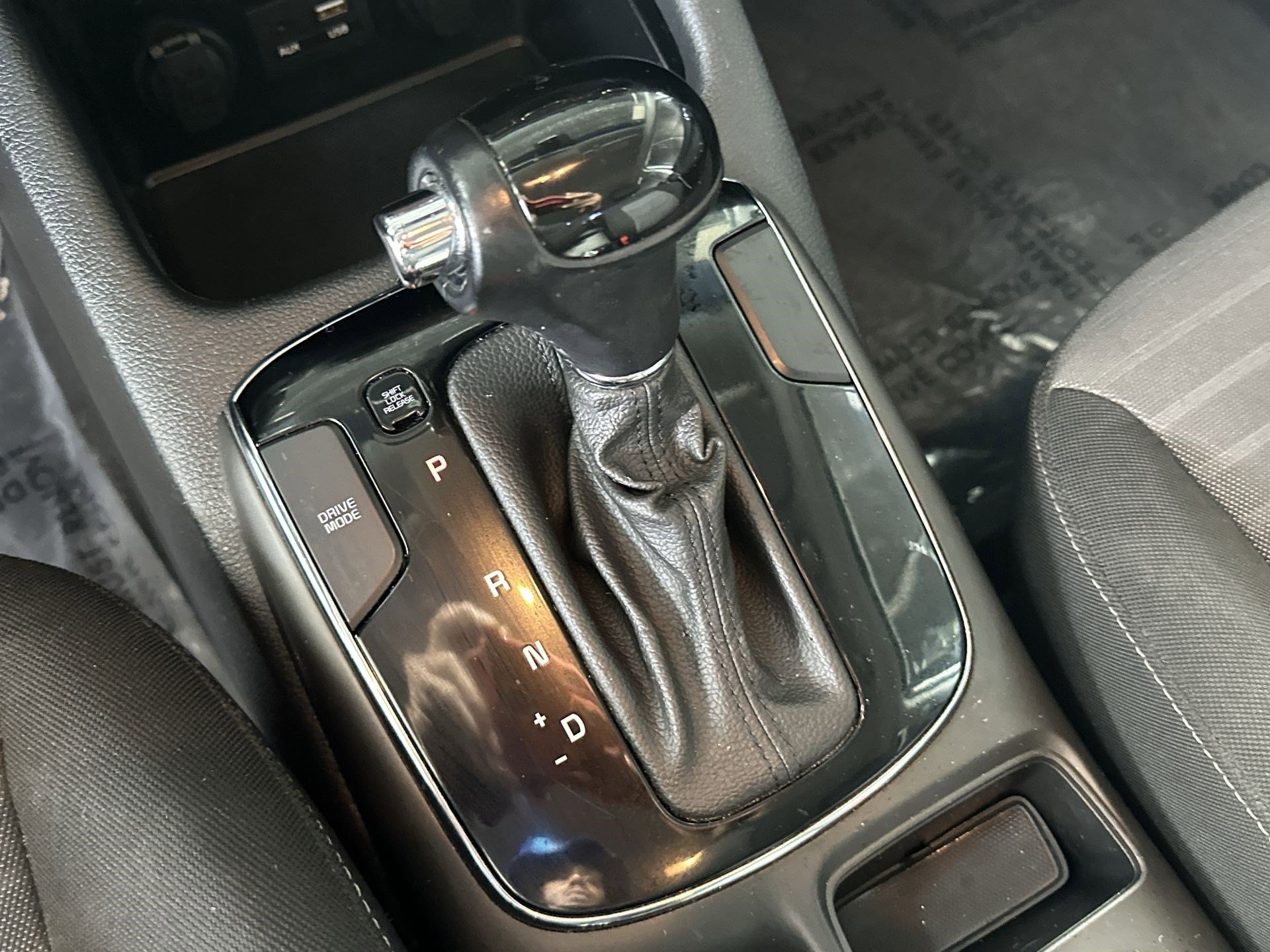 Certified 2017 Kia Forte S w/ S Technology Package image 23