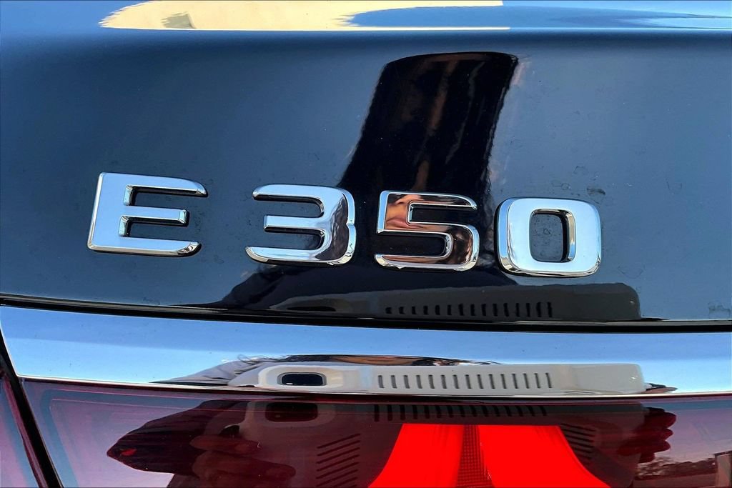 Used 2025 Mercedes-Benz E 350 Sedan w/ Winter Package image 8