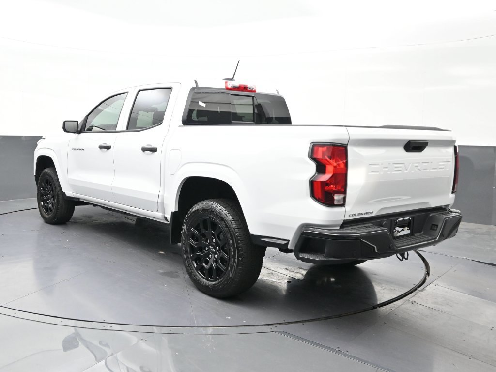 Used 2026 Chevrolet Colorado W/T w/ WT Custom Package RWD image 3