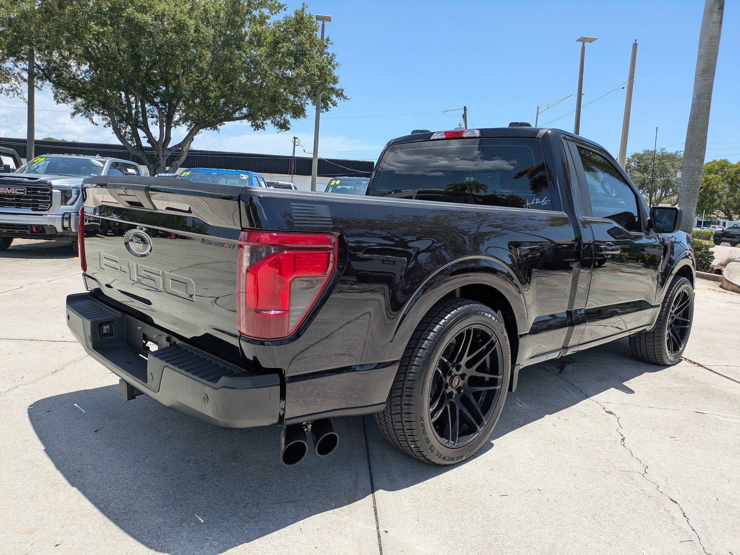 Used 2025 Ford F150 XL AWD/4WD image 4
