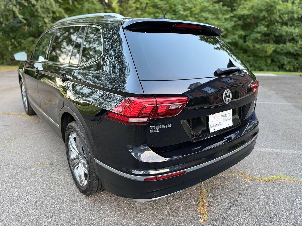 Used 2019 Volkswagen Tiguan SEL Premium AWD/4WD image 4