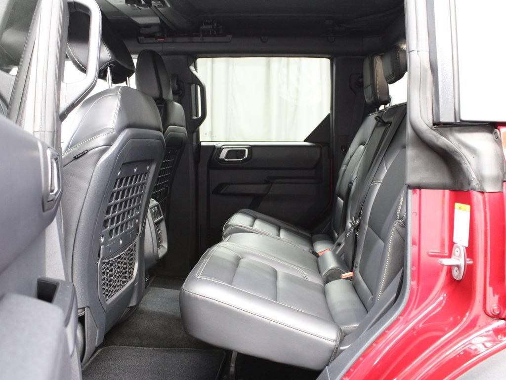Used 2025 Ford Bronco Badlands AWD/4WD image 15