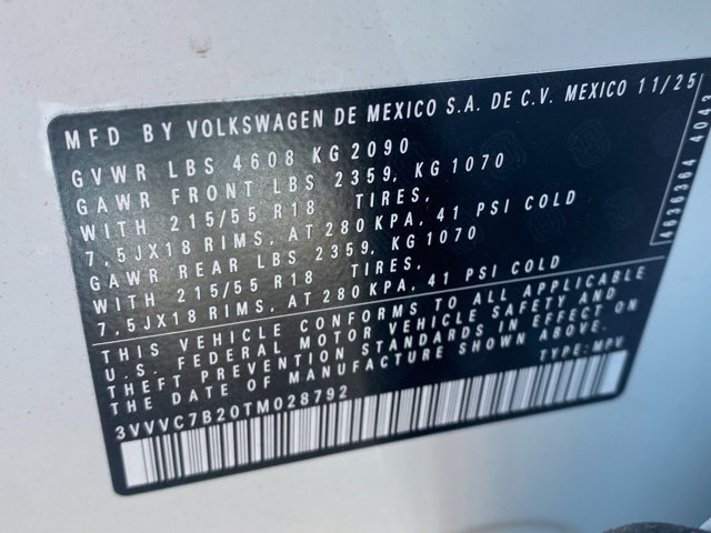 Certified 2026 Volkswagen Taos SE AWD/4WD image 5