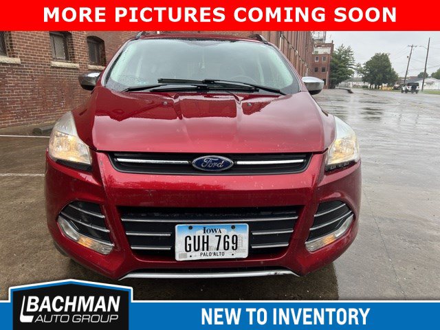 Used 2016 Ford Escape SE w/ SE Chrome Package AWD/4WD image 3