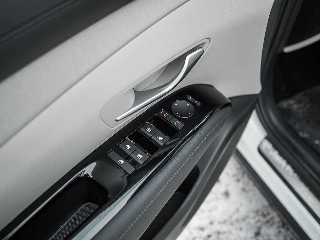 New 2026 Hyundai Tucson Limited image 19