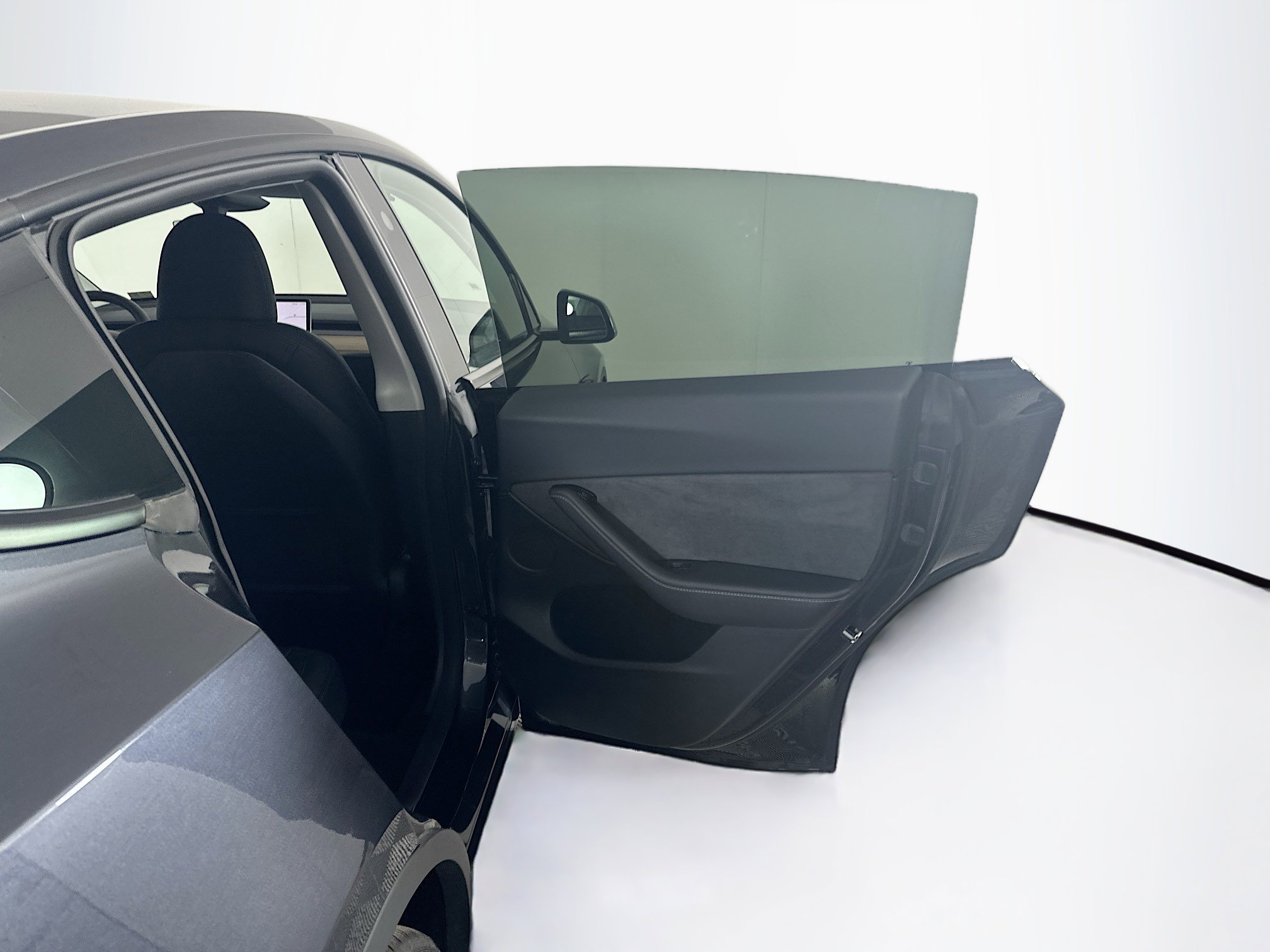 Used 2025 Tesla Model Y Long Range image 32