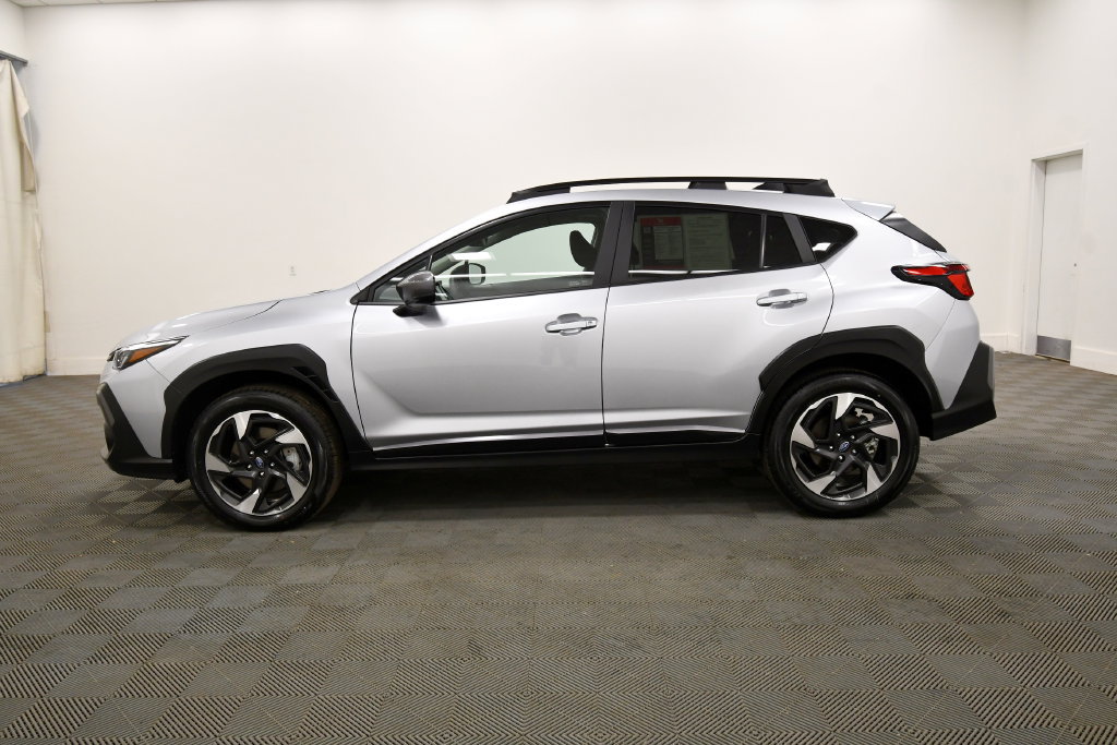 Used 2026 Subaru Crosstrek 2.5i Limited AWD/4WD image 4