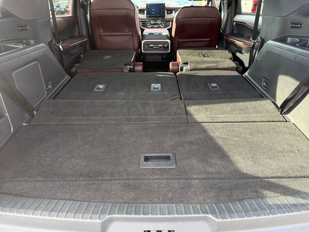 Used 2022 Ford Expedition Limited image 19