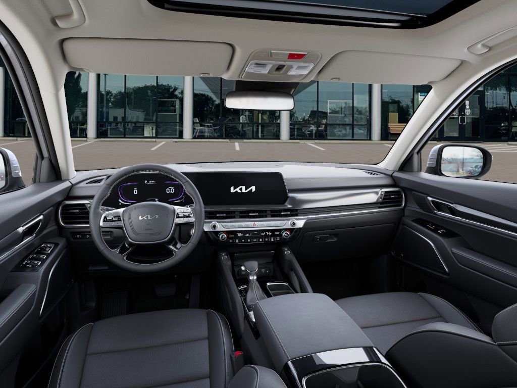 New 2025 Kia Telluride S image 15