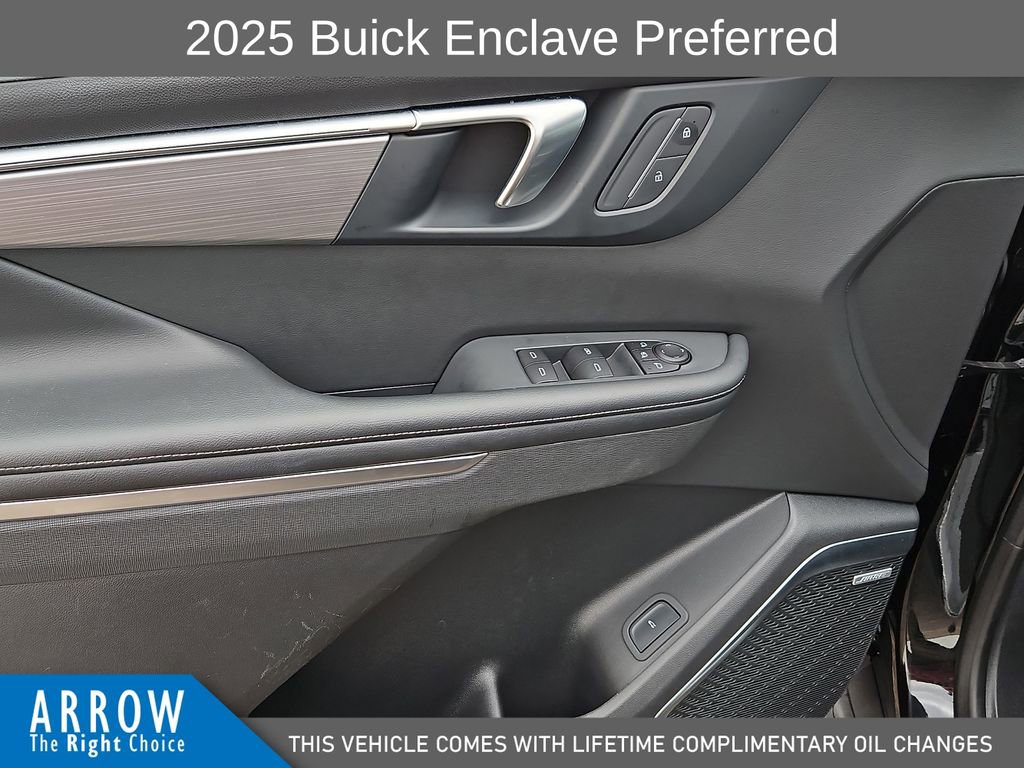Used 2025 Buick Enclave Preferred image 21