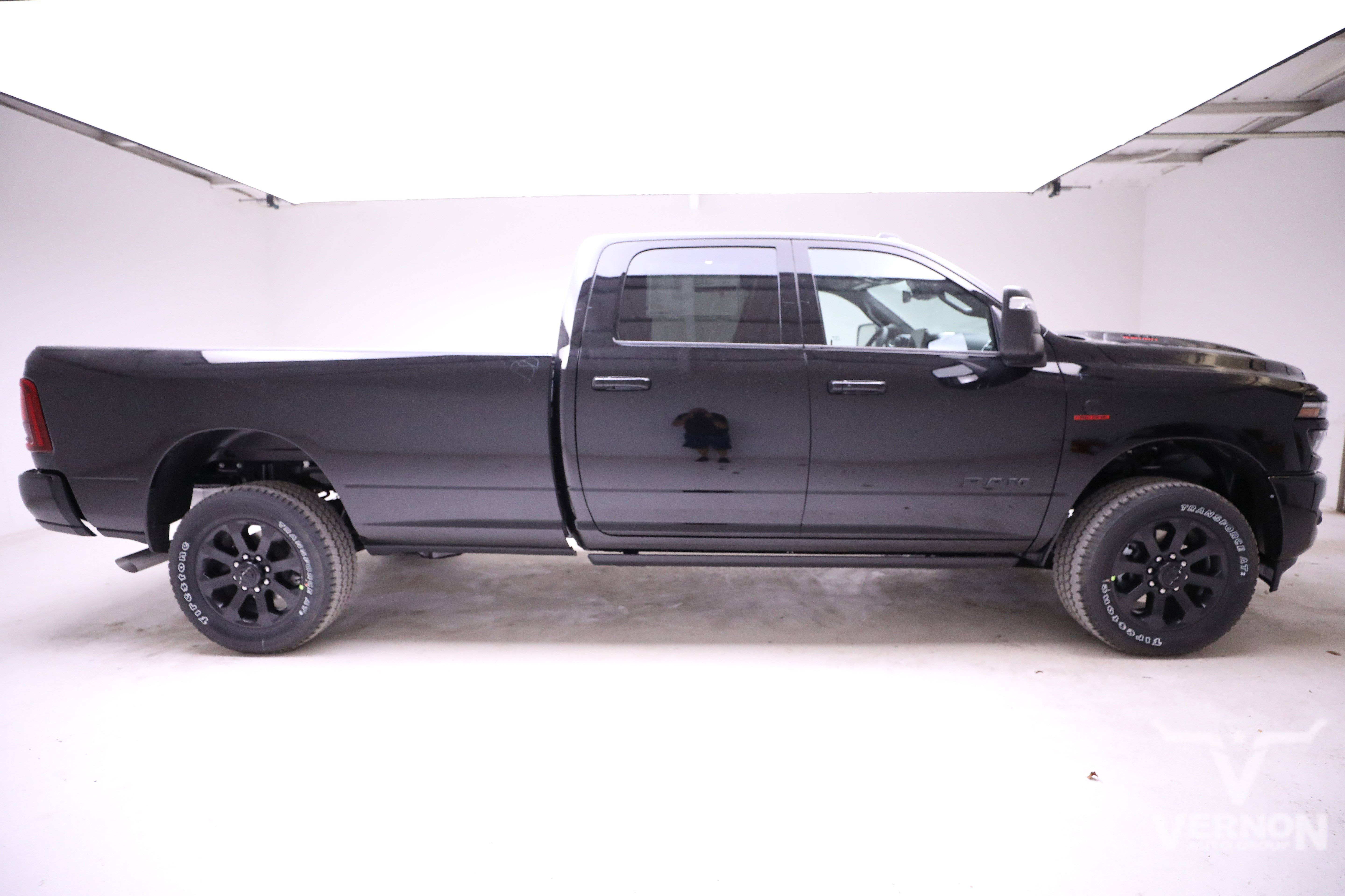 New 2026 RAM 2500 Laramie AWD/4WD image 6