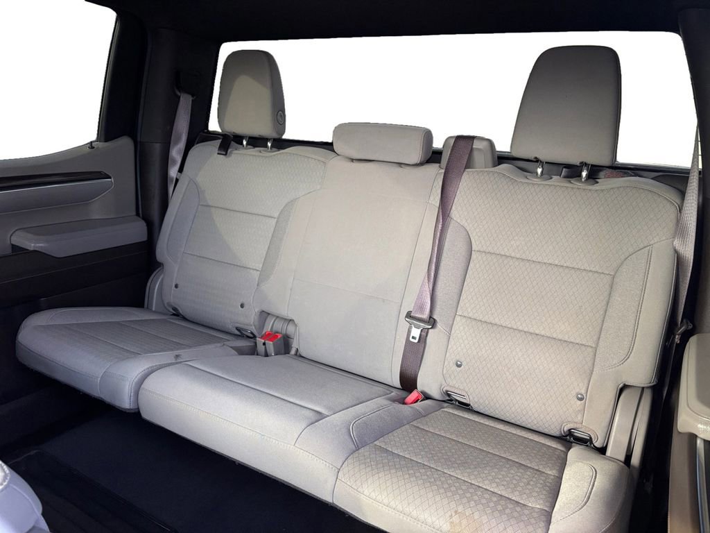 Used 2023 Chevrolet Silverado 1500 LT image 21