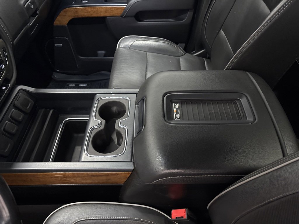 Used 2018 Chevrolet Silverado 2500 High Country image 15