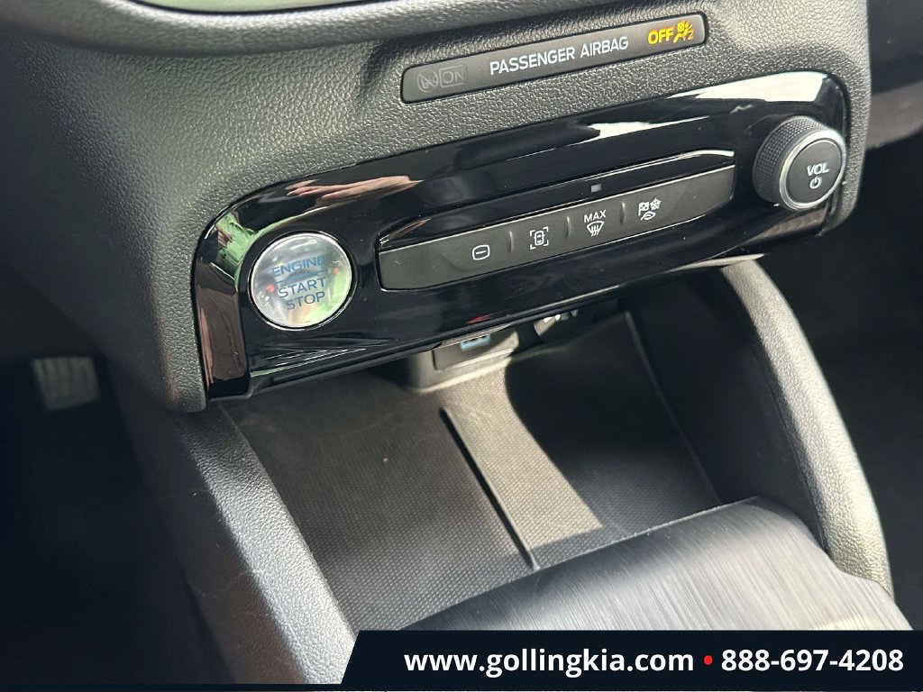 Used 2023 Ford Escape SE FWD image 27