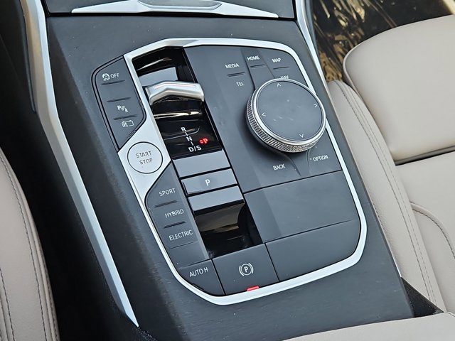 Certified 2024 BMW 330e w/ Premium Package RWD image 17