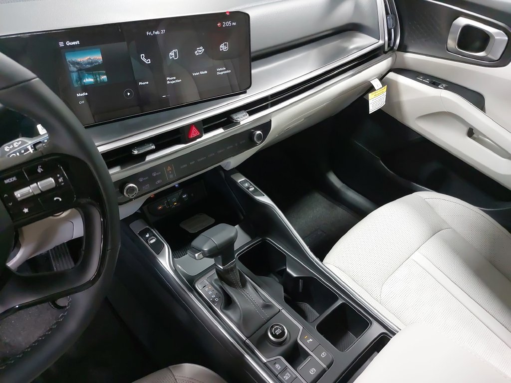 New 2026 Kia Sorento S w/ S Panoramic Sunroof Package FWD image 26