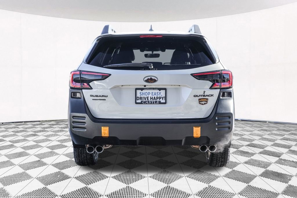 Used 2022 Subaru Outback Wilderness image 12