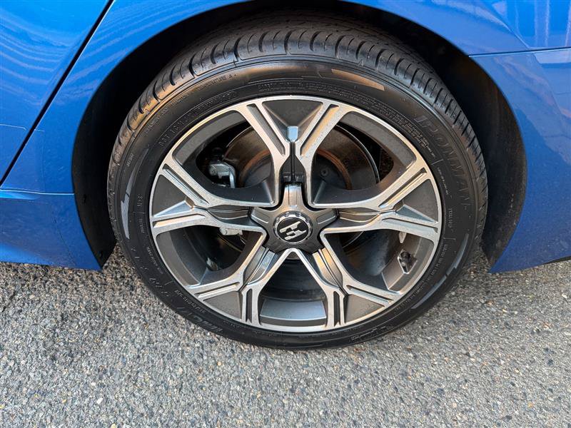 Used 2020 Kia Stinger GT-Line w/ Sun & Sound Package RWD image 16