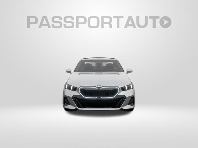 New 2027 BMW 550e xDrive image 3