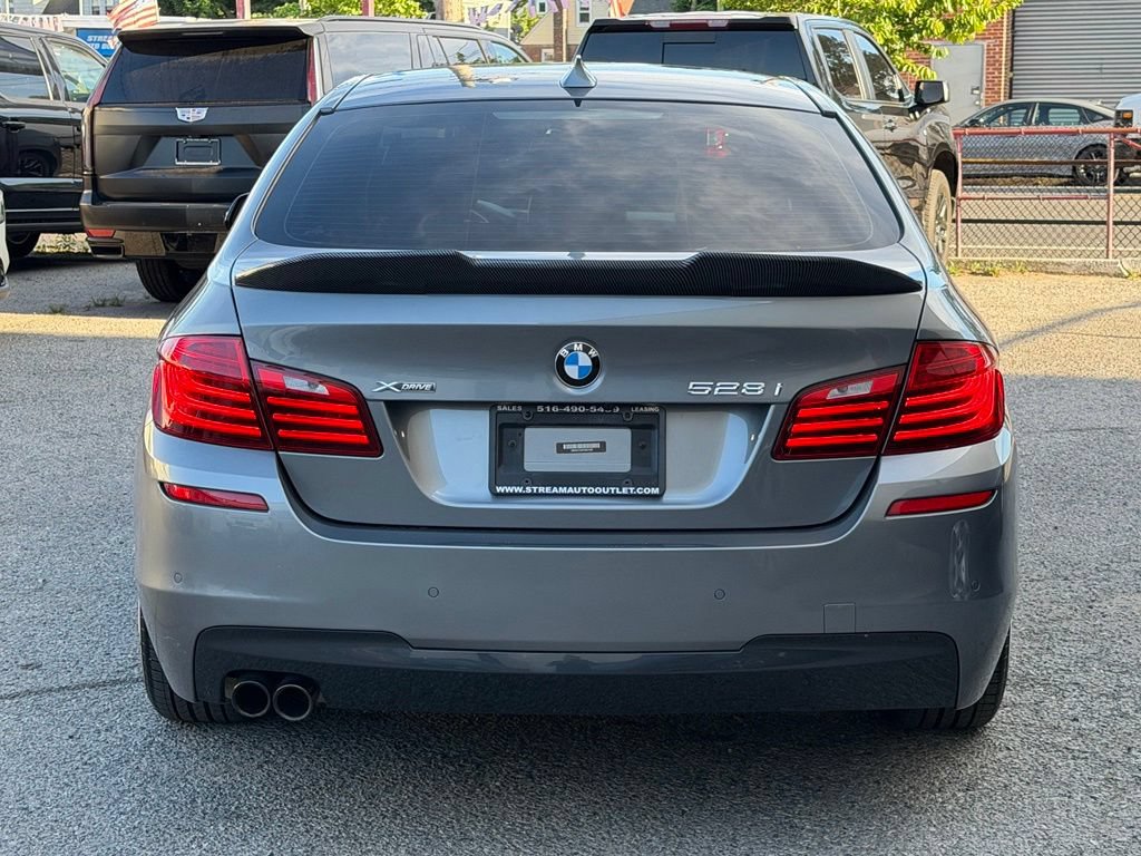 Used 2015 BMW 528i xDrive Sedan AWD/4WD image 5