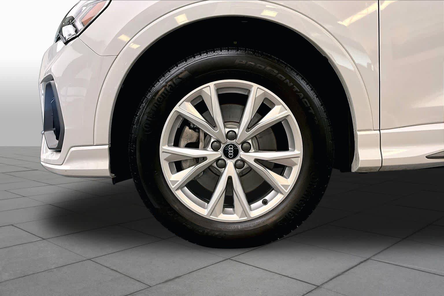 Used 2024 Audi Q3 2.0T Premium AWD/4WD image 11