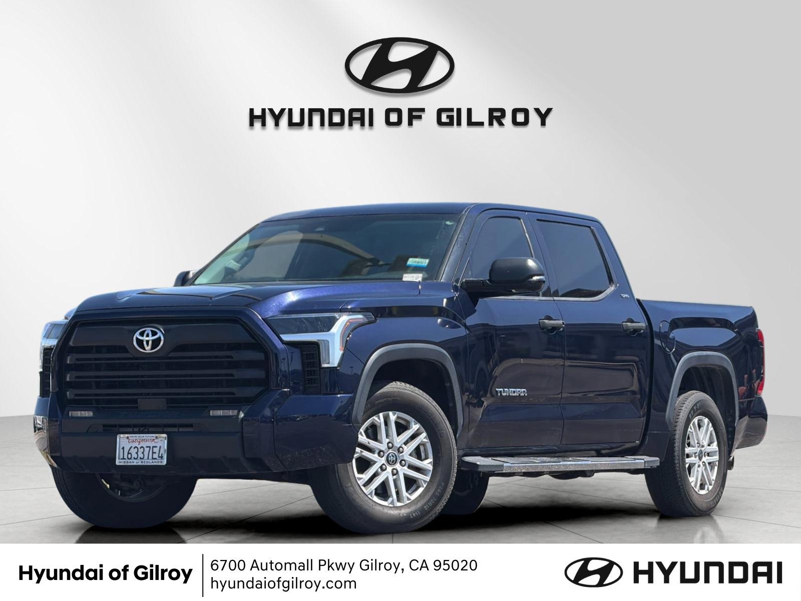 Used 2022 Toyota Tundra SR5 w/ Convenience Package RWD image 1