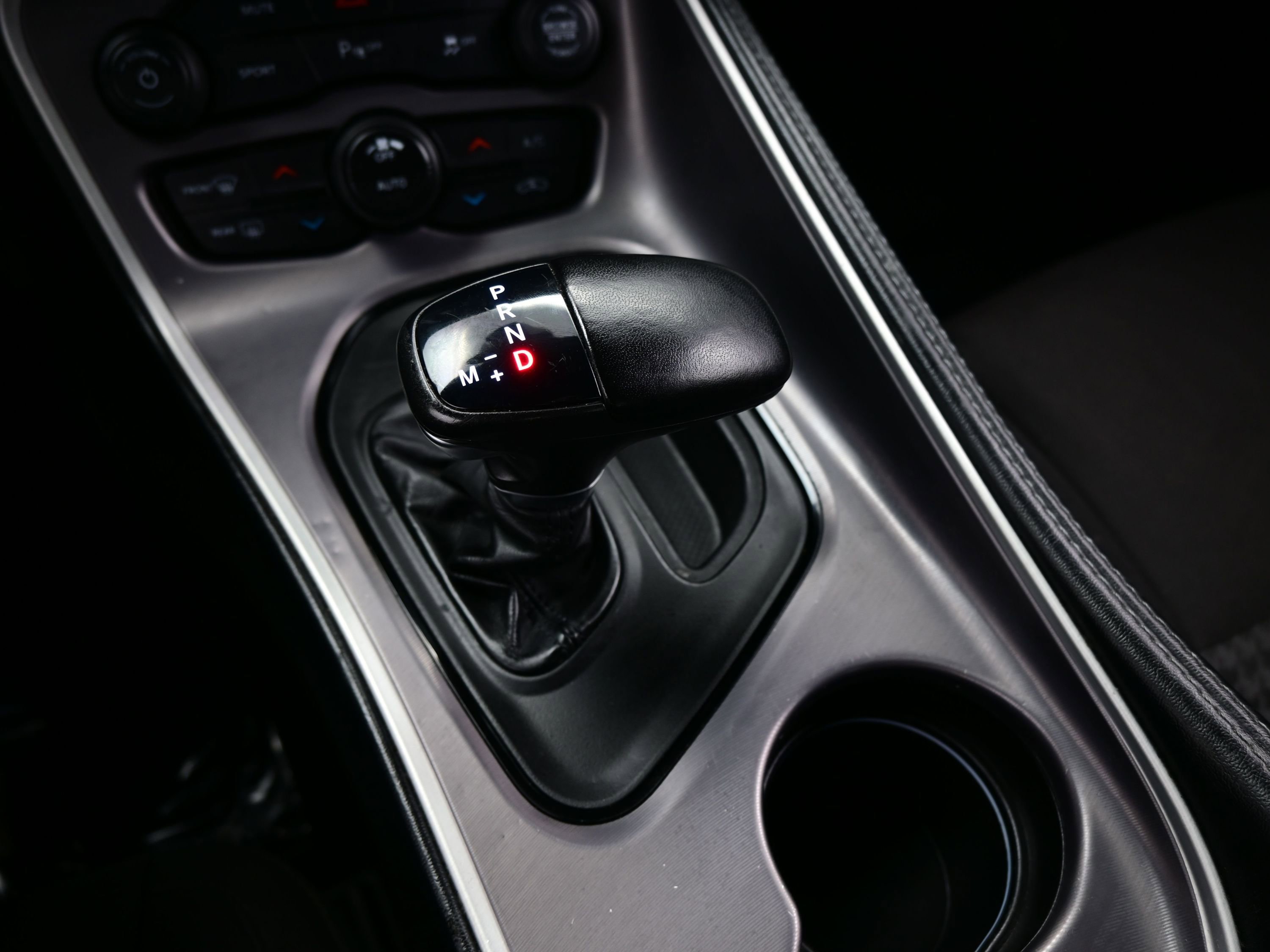 Used 2022 Dodge Challenger GT image 21