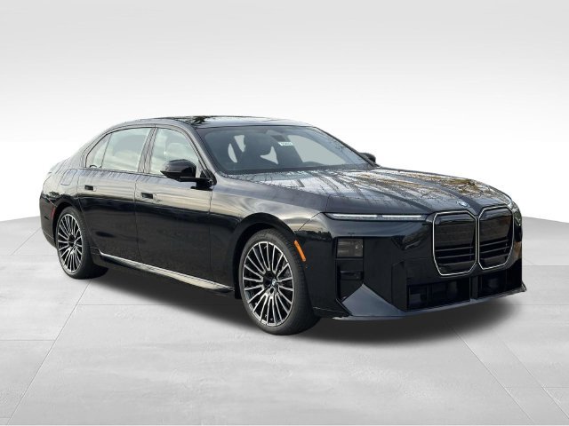 New 2027 BMW 740i xDrive w/ Executive Package