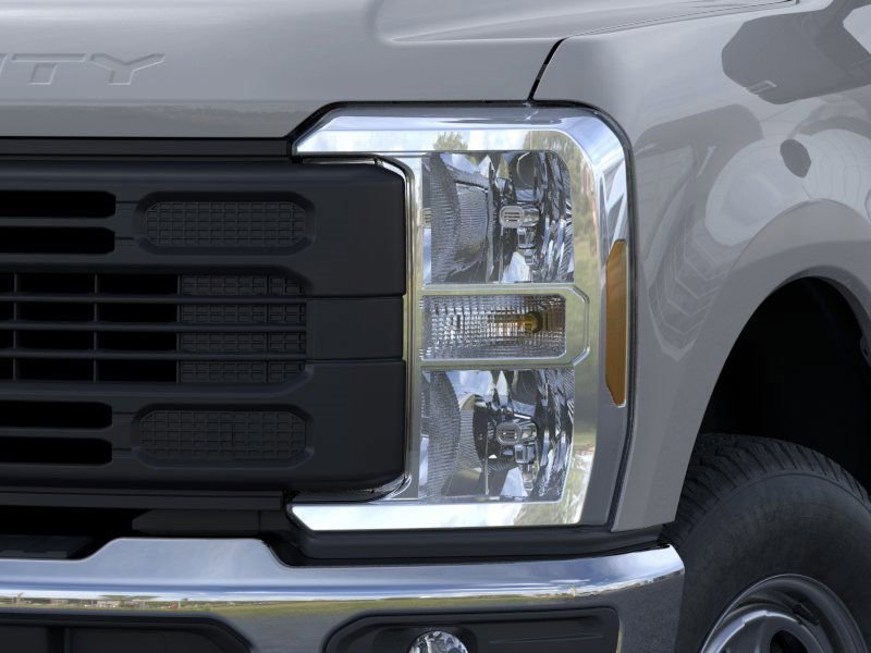 New 2026 Ford F250 XL image 18