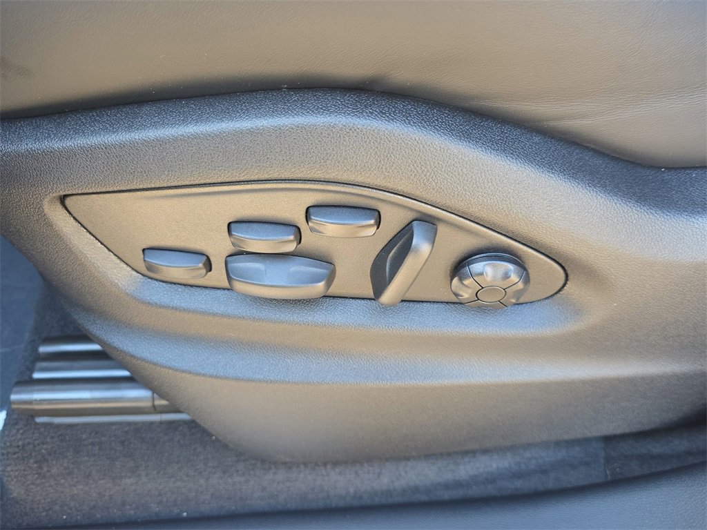 New 2026 Porsche Cayenne E-Hybrid Coupe image 28