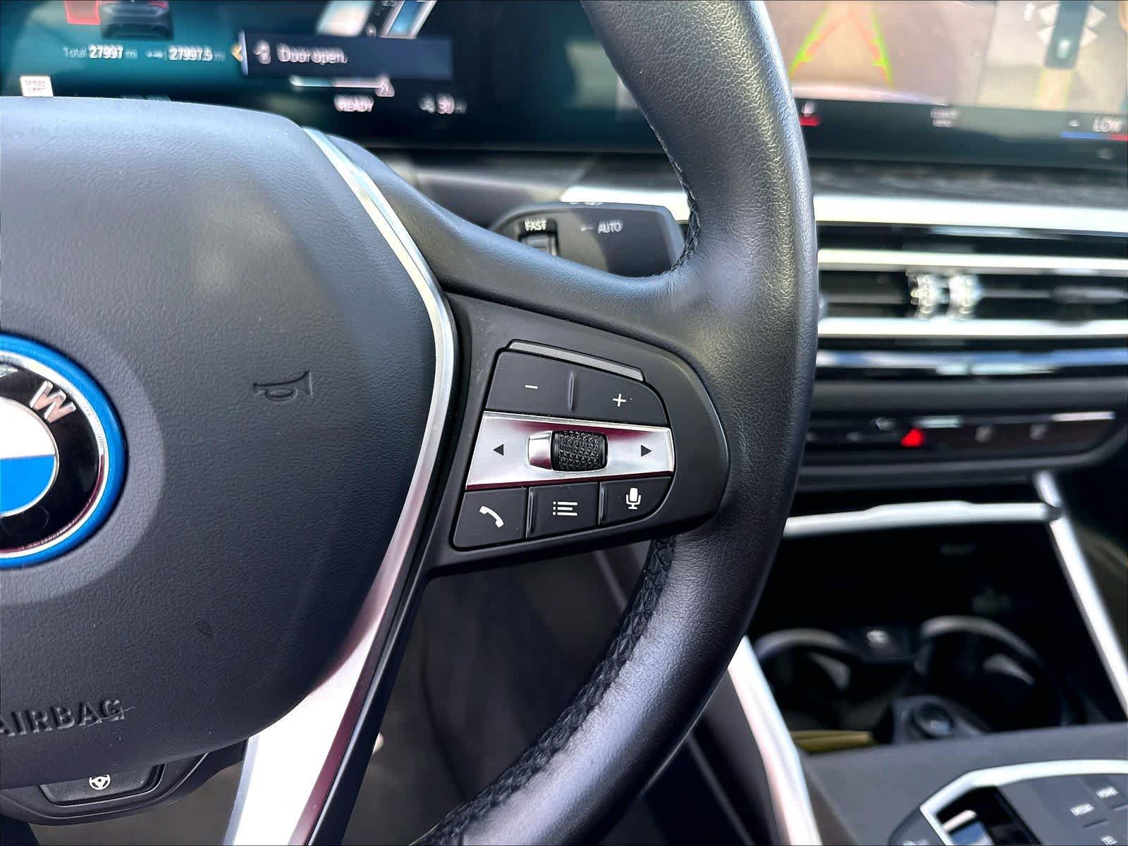 Used 2023 BMW i4 eDrive40 RWD image 14