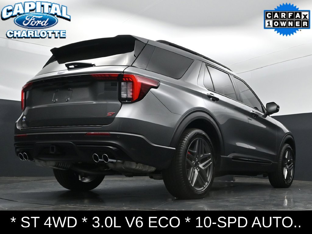Used 2025 Ford Explorer ST AWD/4WD image 29