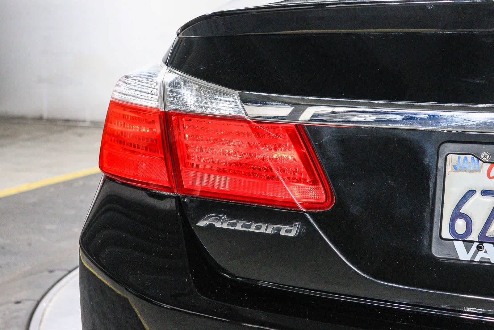 Used 2013 Honda Accord Sport image 11