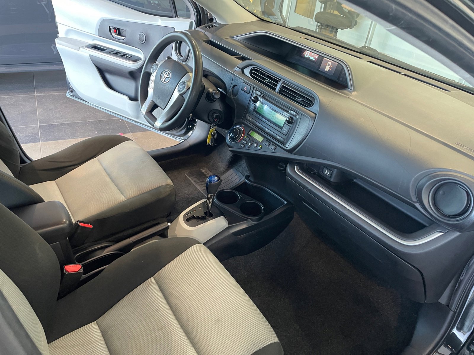 Used 2014 Toyota Prius C Two FWD image 28