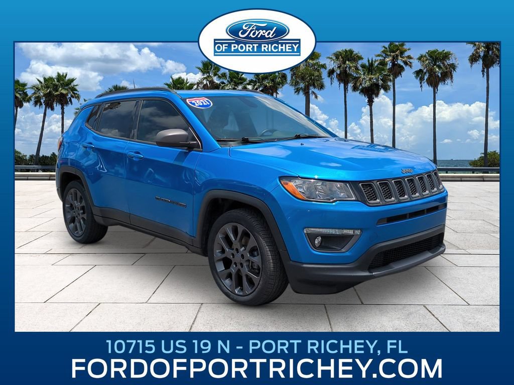 Used 2021 Jeep Compass Latitude w/ Sun and Sound Group FWD video 1