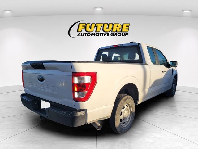 Used 2023 Ford F150 XL w/ Trailer Tow Package image 3
