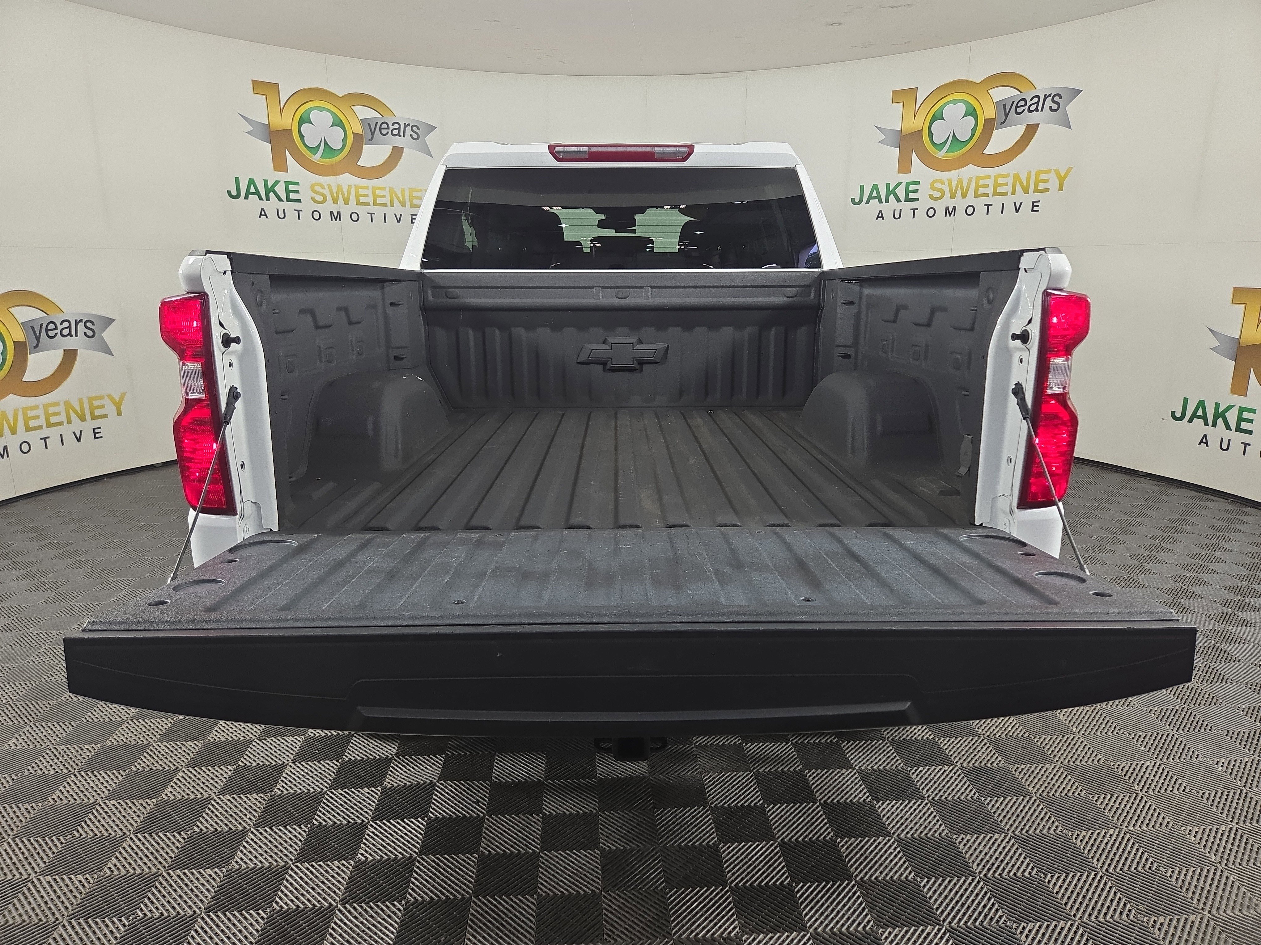 Certified 2023 Chevrolet Silverado 1500 Custom Trail Boss AWD/4WD image 31