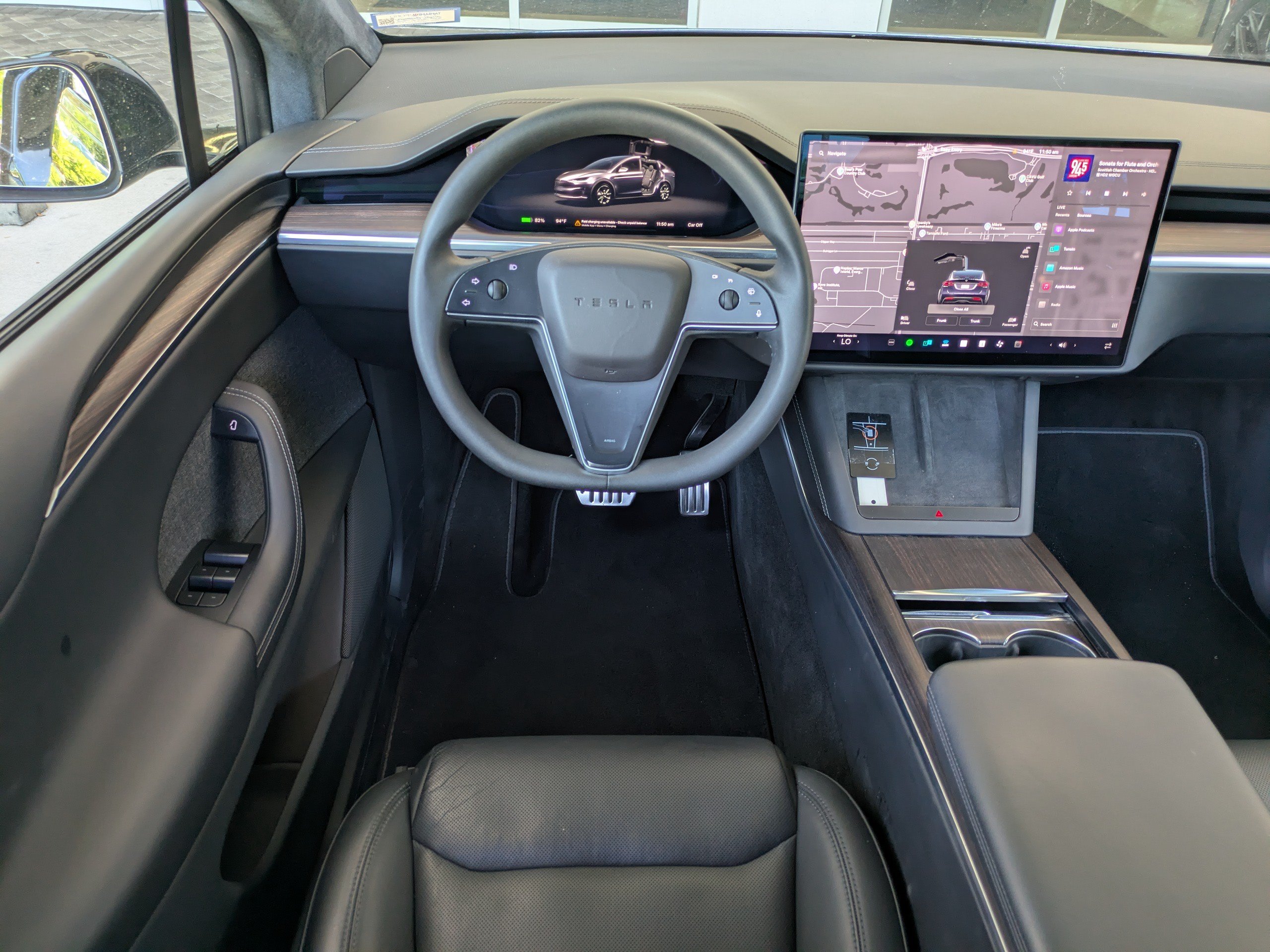 Used 2024 Tesla Model X AWD/4WD image 18