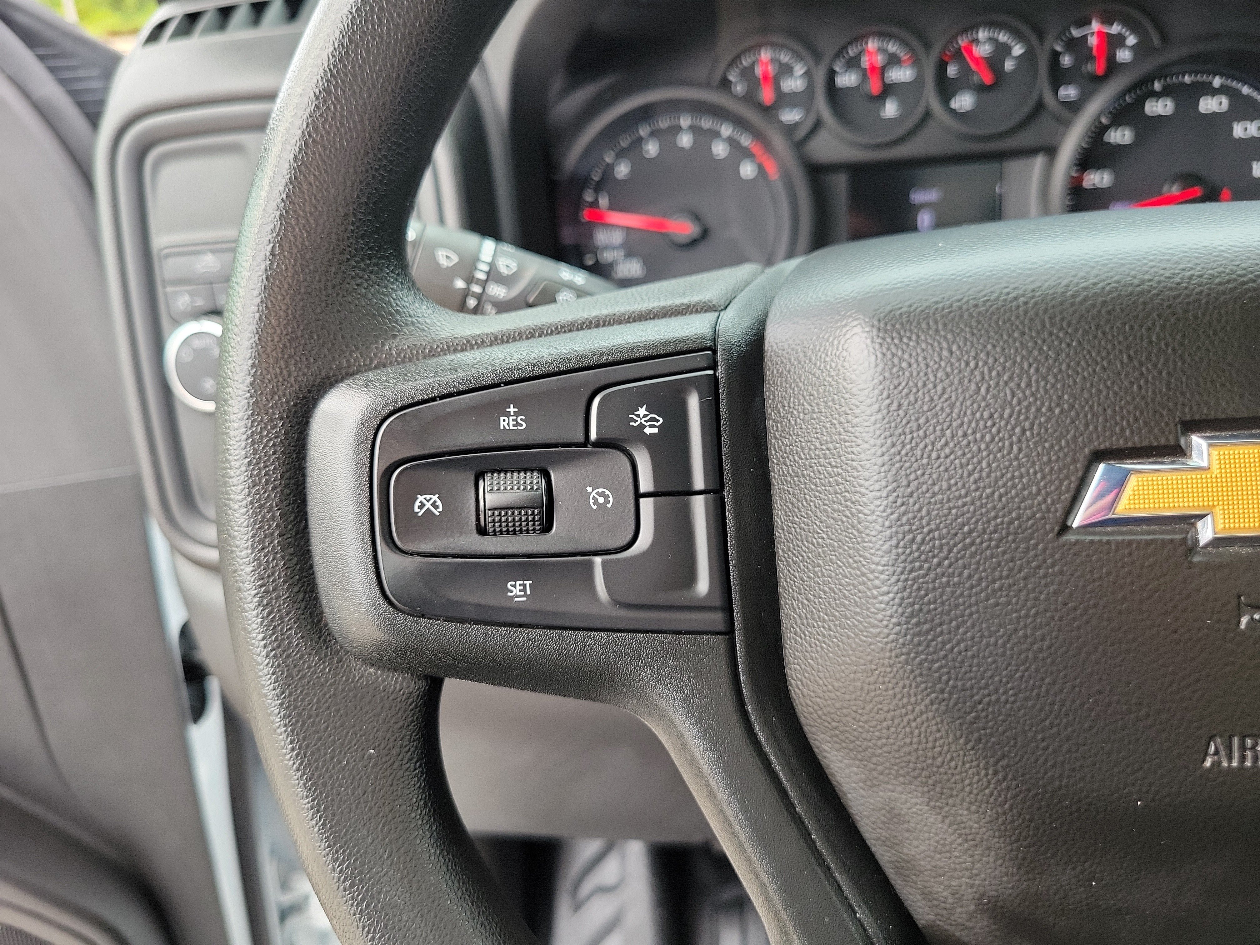 Used 2025 Chevrolet Silverado 1500 W/T RWD image 15