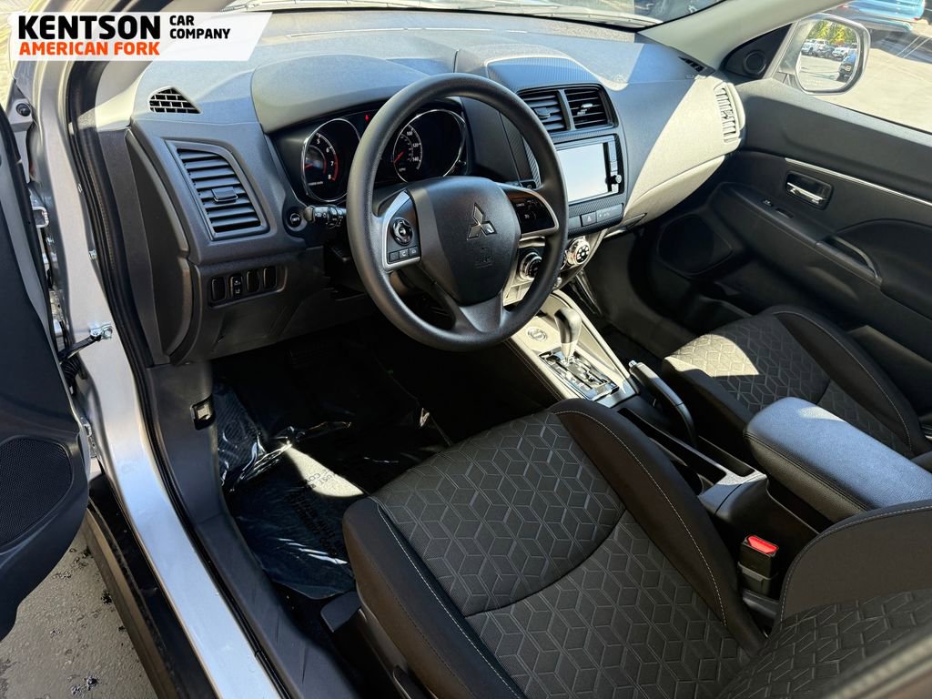 Used 2025 Mitsubishi Outlander Sport ES image 26