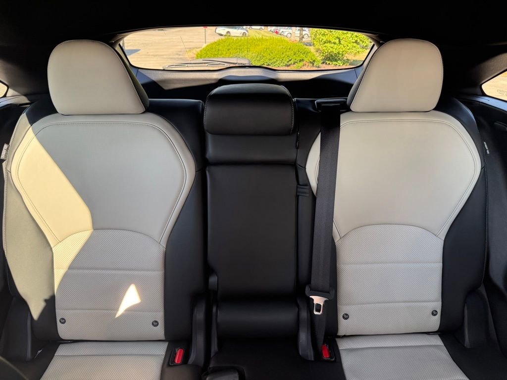 Used 2025 INFINITI QX55 Essential image 26