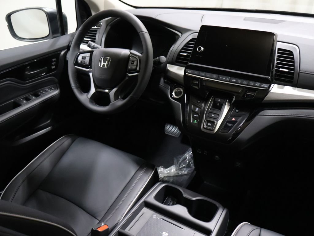 New 2026 Honda Odyssey Touring image 25